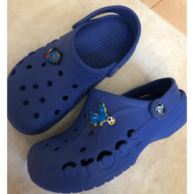 crocs(クロックス)のクロックス　ブルー　　　トーマス　ロディ　　22センチ　J4表記 キッズ/ベビー/マタニティのキッズ靴/シューズ(15cm~)(サンダル)の商品写真