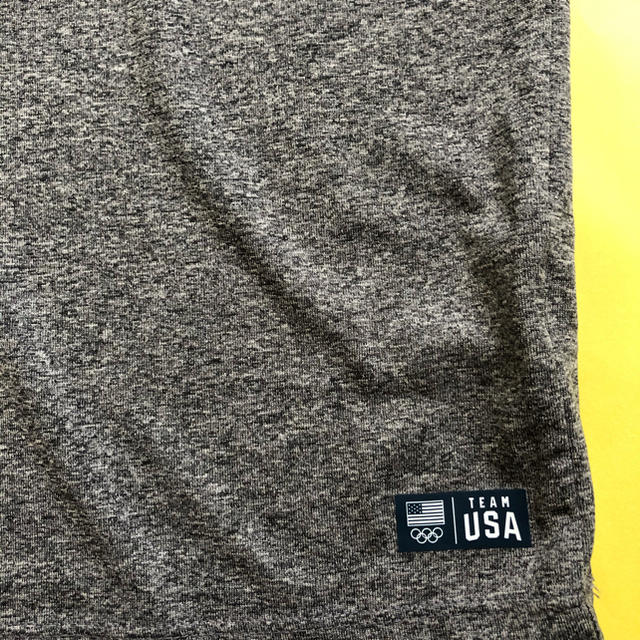 Old Navy(オールドネイビー)のオールドネイビー Tシャツ オリンピック アメリカチーム グレー S レディースのトップス(Tシャツ(半袖/袖なし))の商品写真