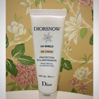 ディオール(Dior)のDior SNOW BBクリーム　SPF50(BBクリーム)