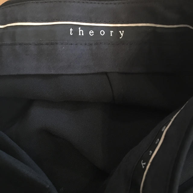 theory(セオリー)のセオリー黒パンツXO レディースのパンツ(その他)の商品写真