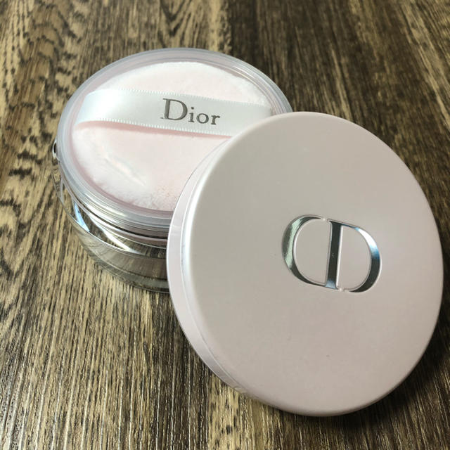 Dior(ディオール)のミス ディオール ブルーミング ボディパウダー コスメ/美容のボディケア(ボディパウダー)の商品写真