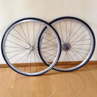 【ジャンク】ロードバイク ホイール＆９速スプロケット🌻(パーツ)