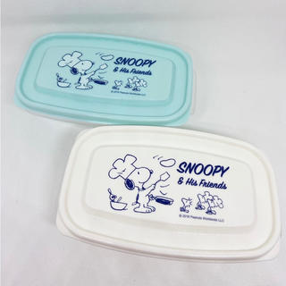 スヌーピー(SNOOPY)の新品未使用　スヌーピー　プラスチック容器　タッパ　２個セット　お弁当箱に　送料込(容器)