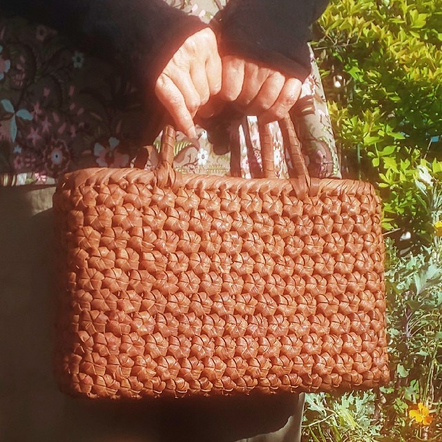 これが純国産の花結び編みです!】山葡萄/山ぶどう☆かご バッグ☆内布