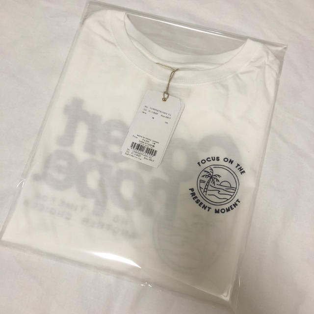 Ungrid(アングリッド)の今季 新品 サークルロゴショートTee レディースのトップス(Tシャツ(半袖/袖なし))の商品写真