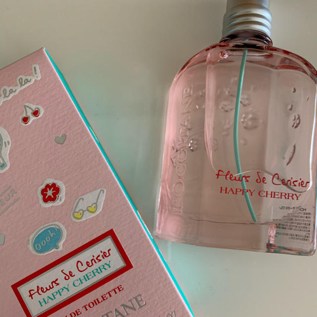 L'OCCITANE(ロクシタン)のロクシタン トワレFleurs de Cerisier/HappyCherry コスメ/美容の香水(香水(女性用))の商品写真