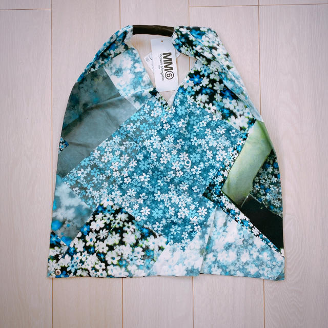 MM6 - ☆MM6人気完売ジャパニーズトートバッグ☆小花柄の通販 by MM6 - ☆MM6人気完売ジャパニーズトートバッグ☆小花柄の通販 by