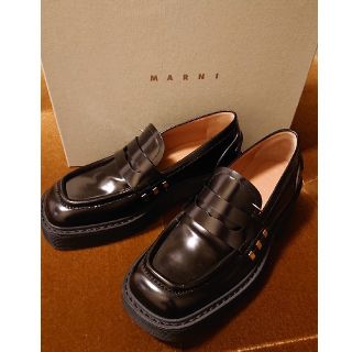 marni メンズ スクエアトゥ ローファー