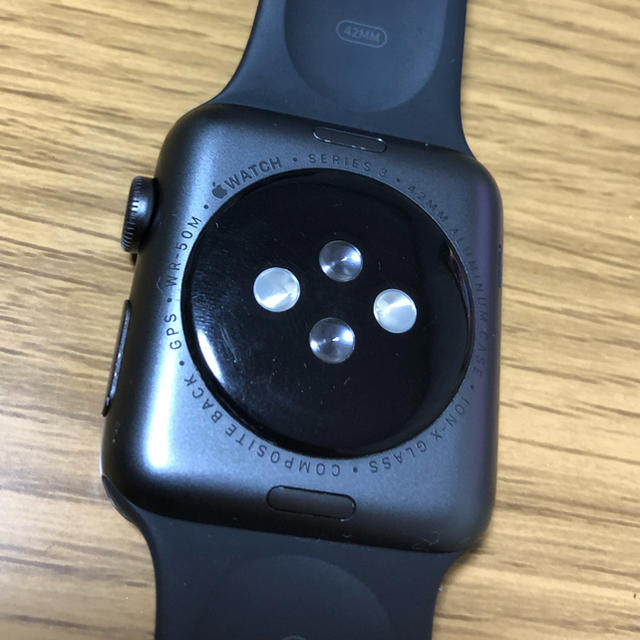 Apple Watch(アップルウォッチ)のApple Watch series3 42mm gpsモデル　完動品 メンズの時計(腕時計(デジタル))の商品写真