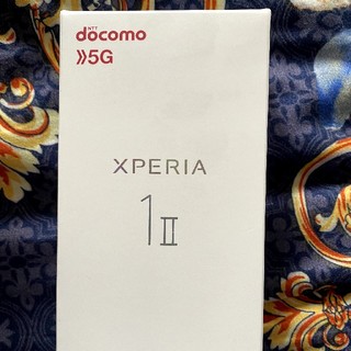 Xperia 1 Ii パーペル色5gドコモの通販 ラクマ