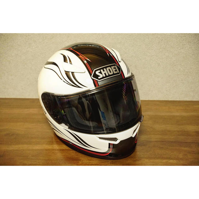 翔泳社(ショウエイシャ)のフルフェイスヘルメット　SHOEI 自動車/バイクのバイク(ヘルメット/シールド)の商品写真