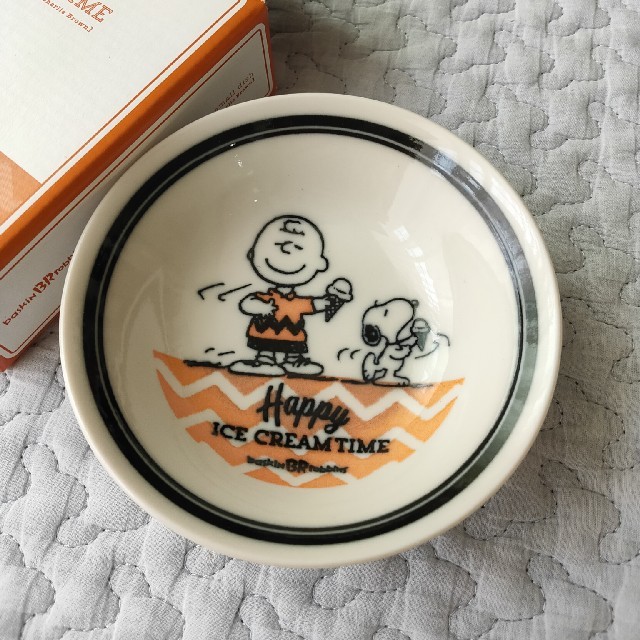 Snoopy 31 サーティーワンアイスクリーム スヌーピー お皿 新品 非売品 の通販 By ちゃつみ S Shop スヌーピーならラクマ