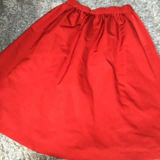 ビューティアンドユースユナイテッドアローズ(BEAUTY&YOUTH UNITED ARROWS)の赤スカート(ひざ丈スカート)