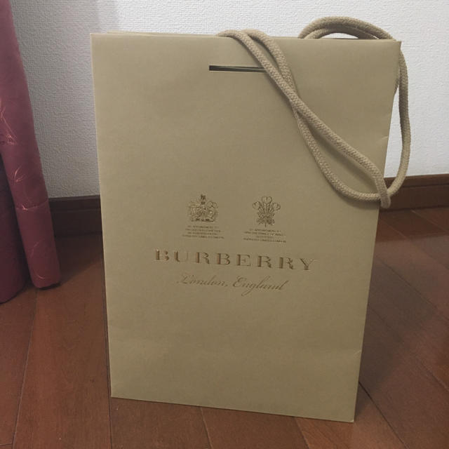 BURBERRY(バーバリー)のバーバリー　ショップ袋 レディースのバッグ(ショップ袋)の商品写真