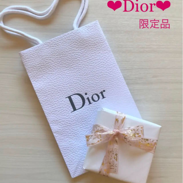 新品❤︎Dior❤︎ミスディオール ブルーミング ボディパウダー ラッピング済 1