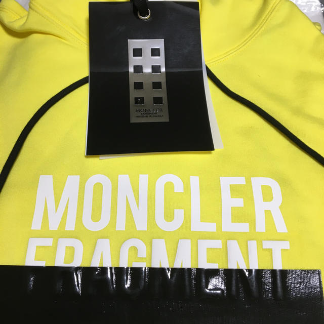 MONCLER(モンクレール)のMONCLER FRAGMENT モンクレール　スウェットシャツパーカー S メンズのトップス(パーカー)の商品写真