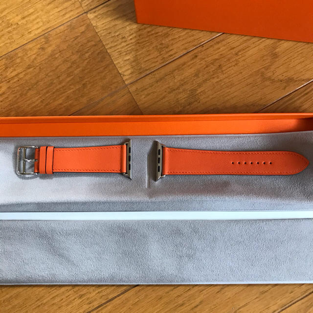 Hermes(エルメス)のエルメスベルト　44mm アップルウォッチシリーズ5 メンズの時計(ラバーベルト)の商品写真