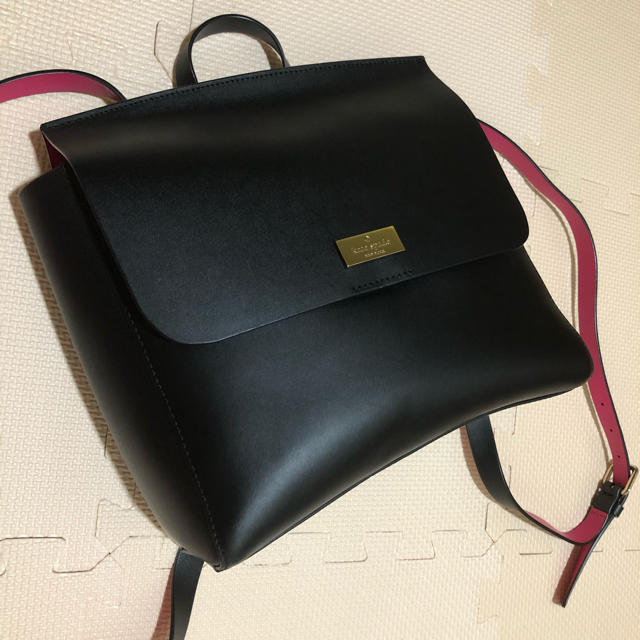 kate spade new york(ケイトスペードニューヨーク)のケイトスペード　リュック【メープル様専用】 レディースのバッグ(リュック/バックパック)の商品写真