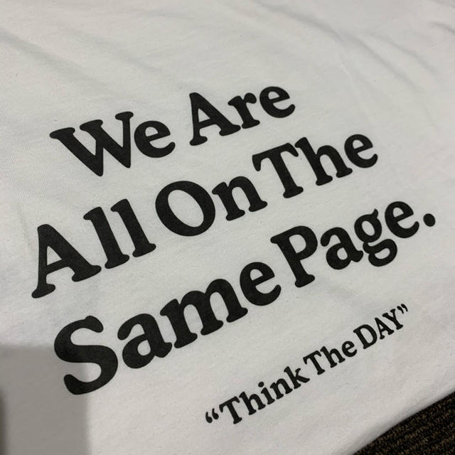 Think The DAY チャリティーTシャツ 紗栄子さん レディースのトップス(Tシャツ(半袖/袖なし))の商品写真