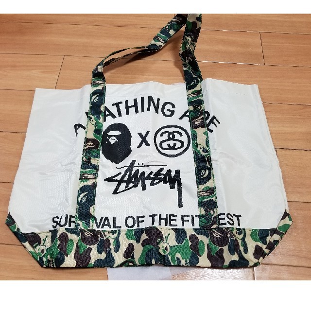 A BATHING APE(アベイシングエイプ)のSTUSSY　A BATHING APE　コラボトート メンズのバッグ(トートバッグ)の商品写真