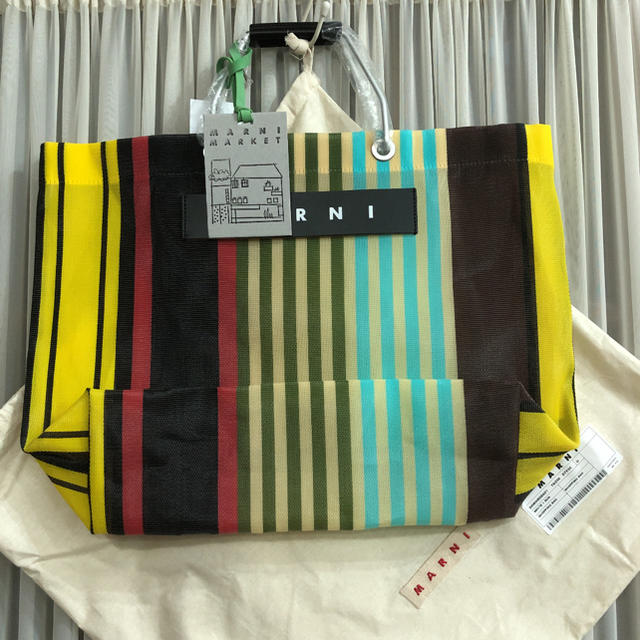 新品 マルニMARNI フラワーカフェトートストライプ バッグ マルチ