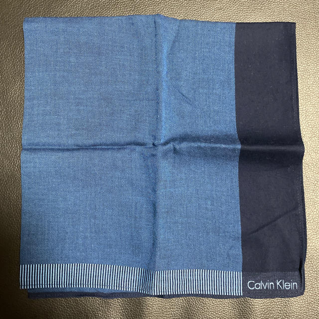 Calvin Klein(カルバンクライン)のカルバンクライン　ハンカチ　 レディースのファッション小物(ハンカチ)の商品写真