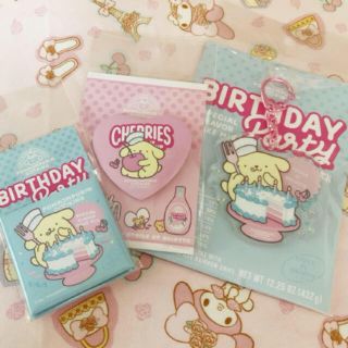 ポムポムプリン(ポムポムプリン)のポムポムプリン♡エトワール♡バッジ♡アクキー♡新品タグ付き(キャラクターグッズ)