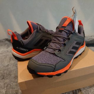 アディダス(adidas)の新品 アディダス TERREX　GORE-TEXトレッキングシューズ27cm(スニーカー)