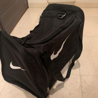 ナイキ(NIKE)のNIKE ボストンバッグ(ボストンバッグ)