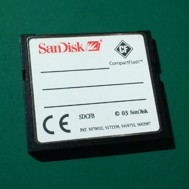 SanDisk(サンディスク)の◇SanDisk コンパクトフラッシュ 64MB CF スマホ/家電/カメラのカメラ(その他)の商品写真