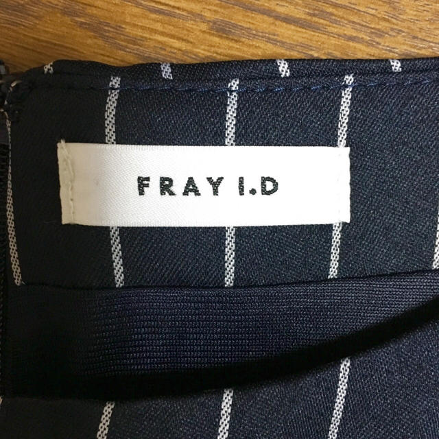 FRAY I.D(フレイアイディー)の送料込 新品♡ストライプ ワンピース レディースのワンピース(ひざ丈ワンピース)の商品写真