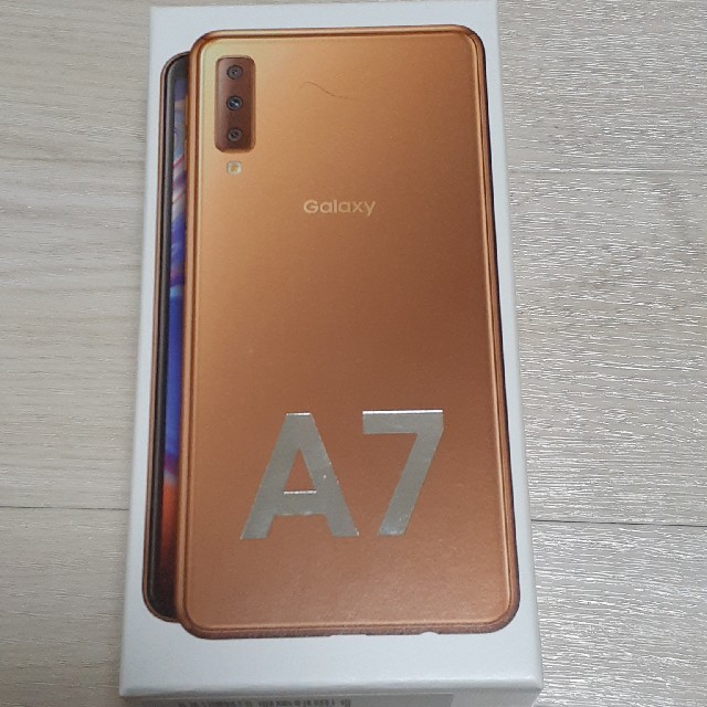 【新品未開封】GalaxyA7 ゴールド SIMフリー