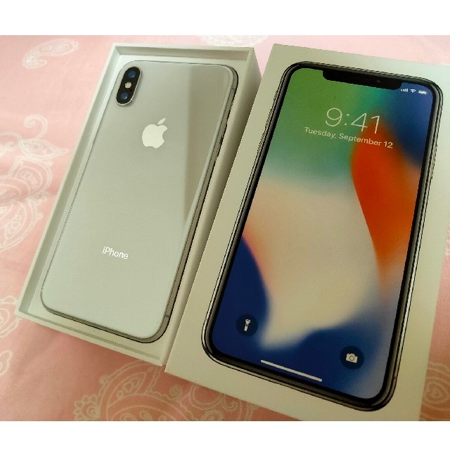 スマートフォン本体Apple iPhoneX 256GB　SIMフリー　8月末で終了