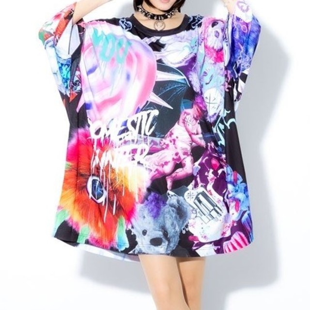 TRAVASTOKYO 総柄Tシャツ
