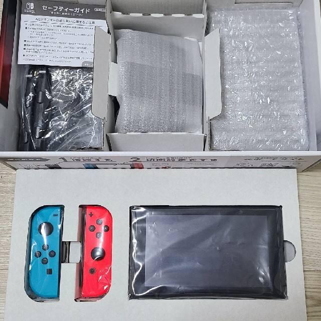任天堂 Nintendo switchの通販 by pirlo4's shop｜ニンテンドウならラクマ - ニンテンドースイッチ ネオン 格安限定品