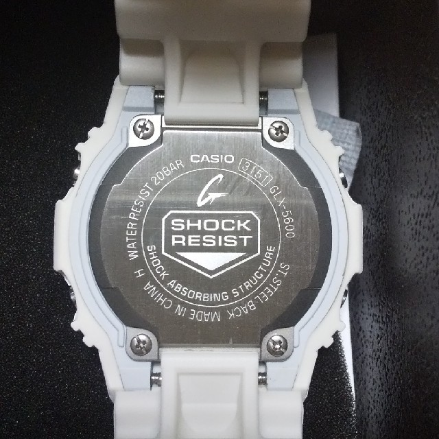 G-SHOCK(ジーショック)のG-SHOCK GLX-5600 ホワイト 白 メンズの時計(腕時計(デジタル))の商品写真