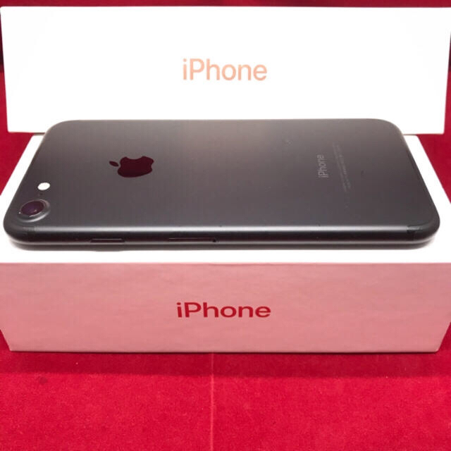 SIMフリー iPhone7 128GB ブラック 美品 電池交換済 SIMフリー iPhone7 128GB ブラック 美品 電池交換済
