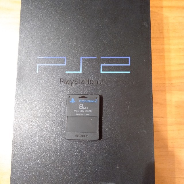 PlayStation2(プレイステーション2)のPS2　本体+コントローラー+ケーブル+リモコン エンタメ/ホビーのゲームソフト/ゲーム機本体(家庭用ゲーム機本体)の商品写真