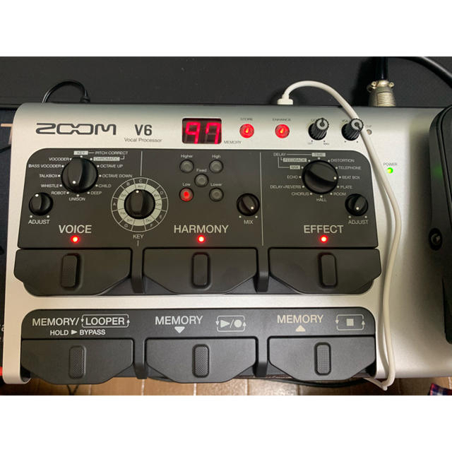 【美品】ZOOM　V6　ボーカルエフェクター　 楽器のレコーディング/PA機器(エフェクター)の商品写真