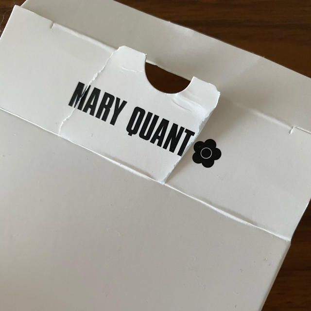 MARY QUANT(マリークワント)のMARY QUANT ミニ扇風機 ハンディファン スマホ/家電/カメラの冷暖房/空調(扇風機)の商品写真