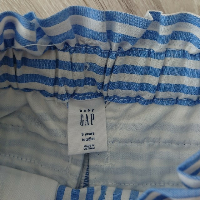 babyGAP(ベビーギャップ)のbabyGAP かぼちゃパンツ 新品 キッズ/ベビー/マタニティのキッズ服女の子用(90cm~)(パンツ/スパッツ)の商品写真