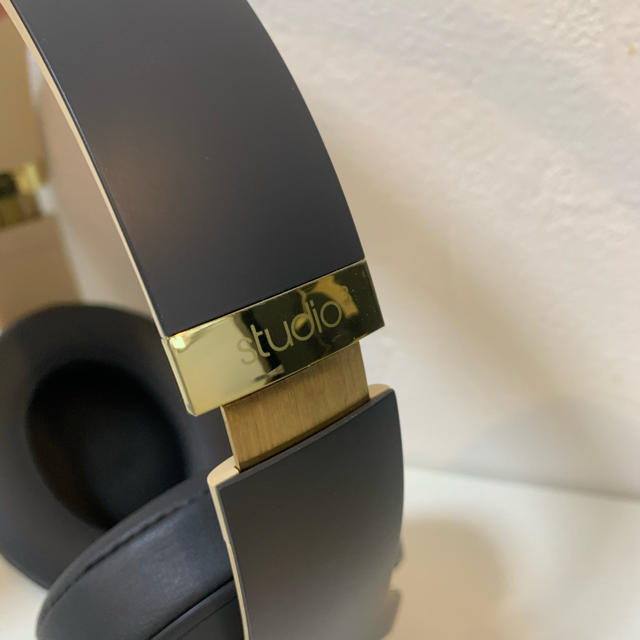 美品 動作確認済み Beats Studio3 Wireless シャドーグレー 美品 動作確認済み Beats Studio3 Wireless シャドーグレー
