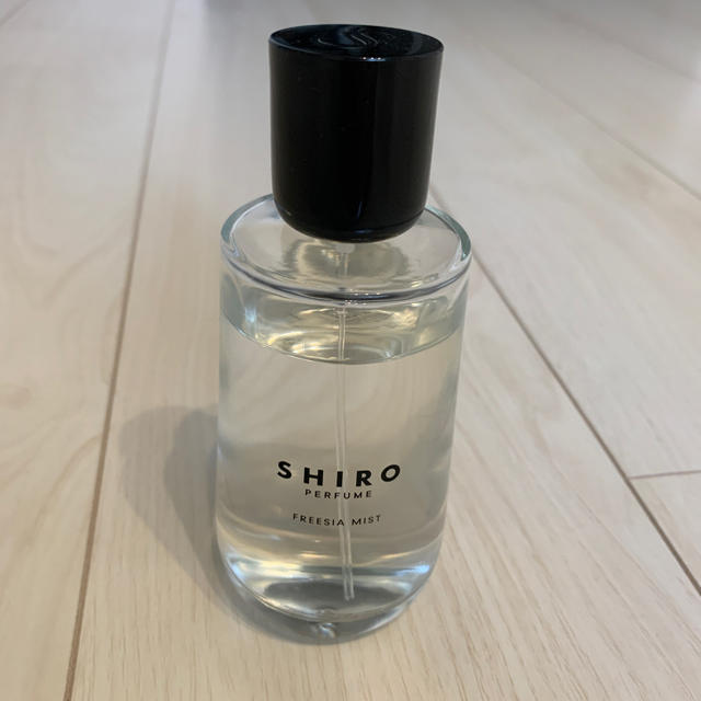 shiro(シロ)のshiro perfume freesia mist 100ml コスメ/美容の香水(香水(女性用))の商品写真