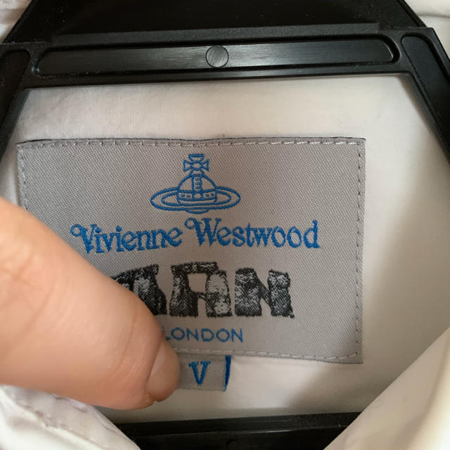 Vivienne Westwood(ヴィヴィアンウエストウッド)のヴィヴィアンウエストウッド 白シャツ メンズのトップス(シャツ)の商品写真