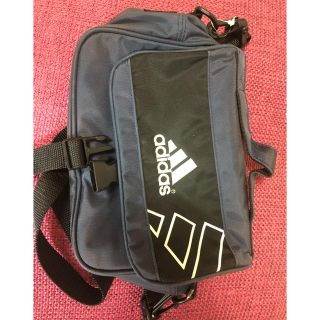 アディダス(adidas)のadidas ショルダーバッグ(ショルダーバッグ)