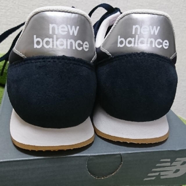 New Balance(ニューバランス)のニューバランススニーカー　　お値下げしまーす レディースの靴/シューズ(スニーカー)の商品写真