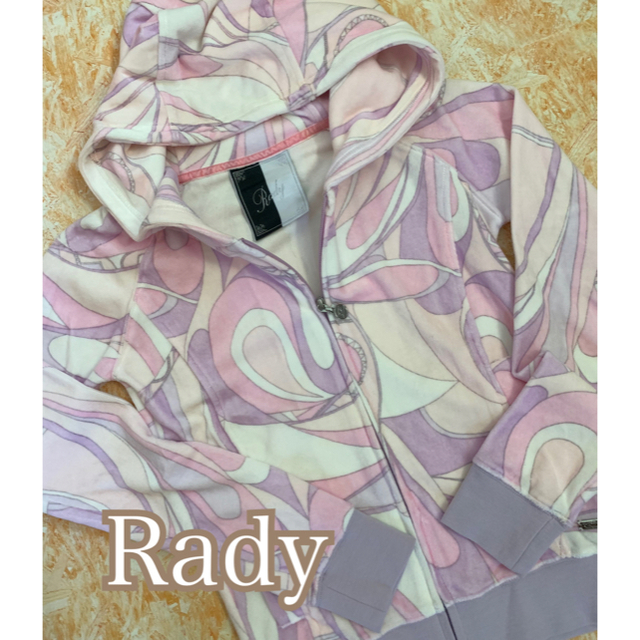 Rady(レディー)の専用✨美品✨Radyセットアップ✨ レディースのルームウェア/パジャマ(ルームウェア)の商品写真