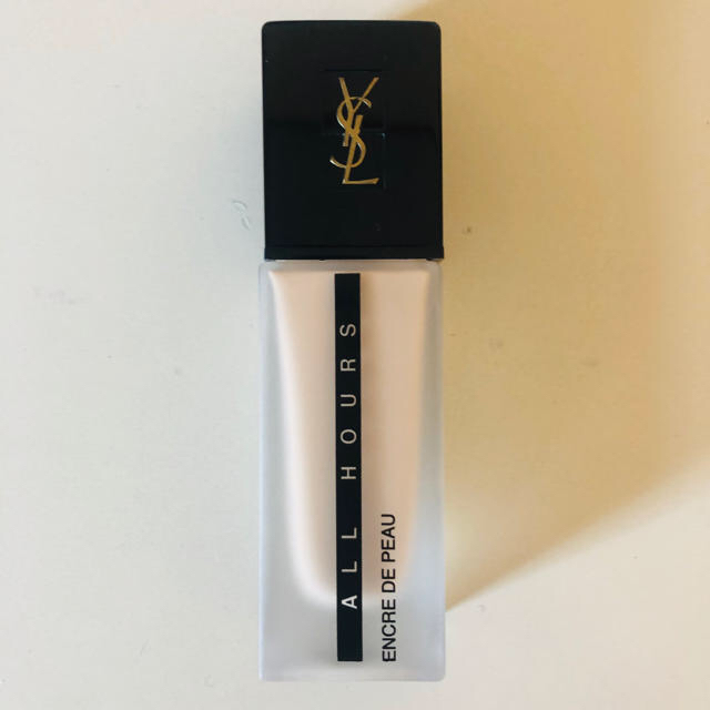 Yves Saint Laurent Beaute(イヴサンローランボーテ)のYSL アンクル　ド　ポー　オールアワーズ   ファンデーションB20 紙袋付 コスメ/美容のベースメイク/化粧品(ファンデーション)の商品写真