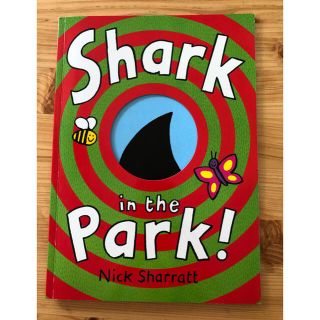 もちこ様専用　SHARK IN THE PARK(P)(洋書)