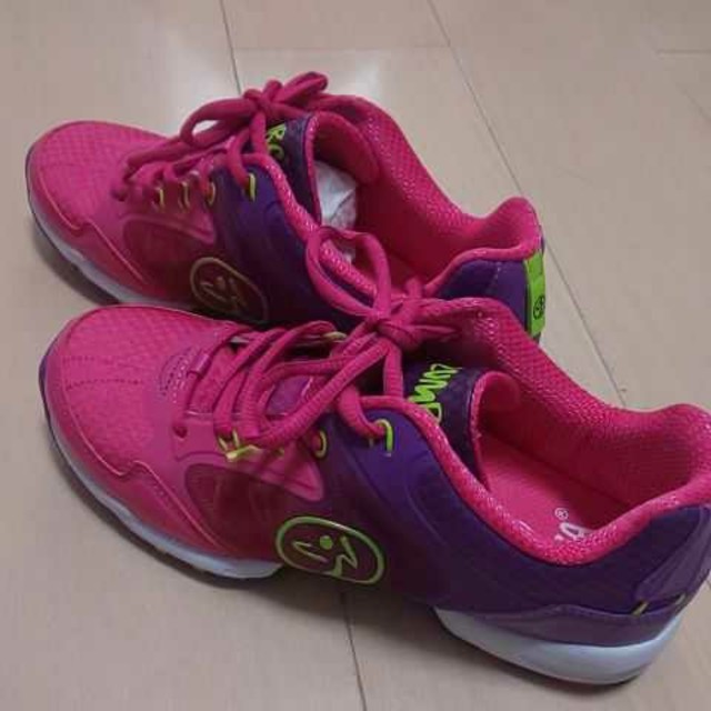 Zumba シューズ【新品】23㎝